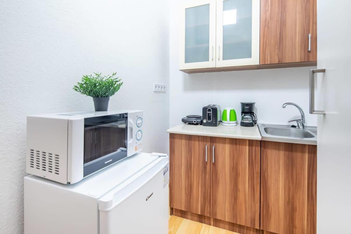 Very Central Convenient Flat Budapest Exterior foto